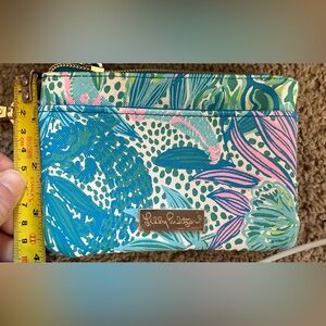New Lilly Pulitzer wristlet